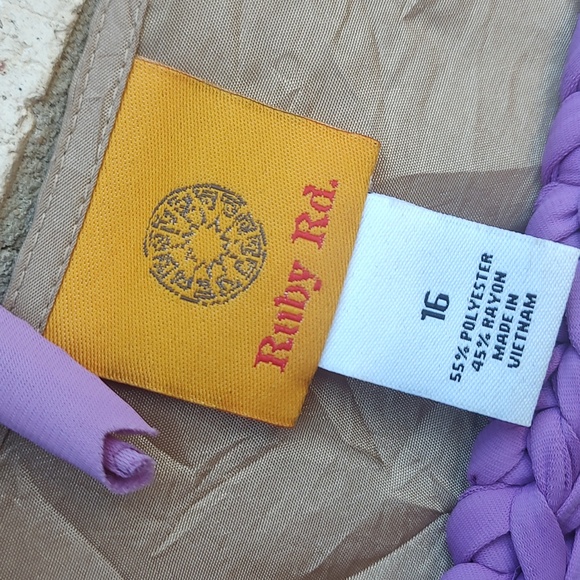 Ruby 🛣️ Jacket* - Picture 6 of 9